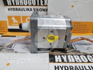 Silnik hydrauliczny zębaty Sauer  Danfoss 121.19.023.00 019  SEM2NN/019BN01BAM1C7C7NNNN/NNNNN