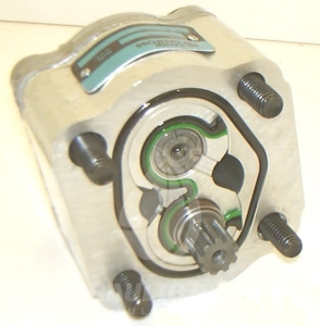 Pompa hydrauliczna zębata Sauer Danfoss Dynamatic  C6.4L 33459   C6.4L33459   C6,4L 33459   C6,4L33459   C6.4L/33459