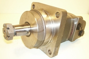 Silnik hydrauliczny gerotorowy Char-Lynn Eaton 105-1005-006 M02119AB03AA0100010000000AAAAF 